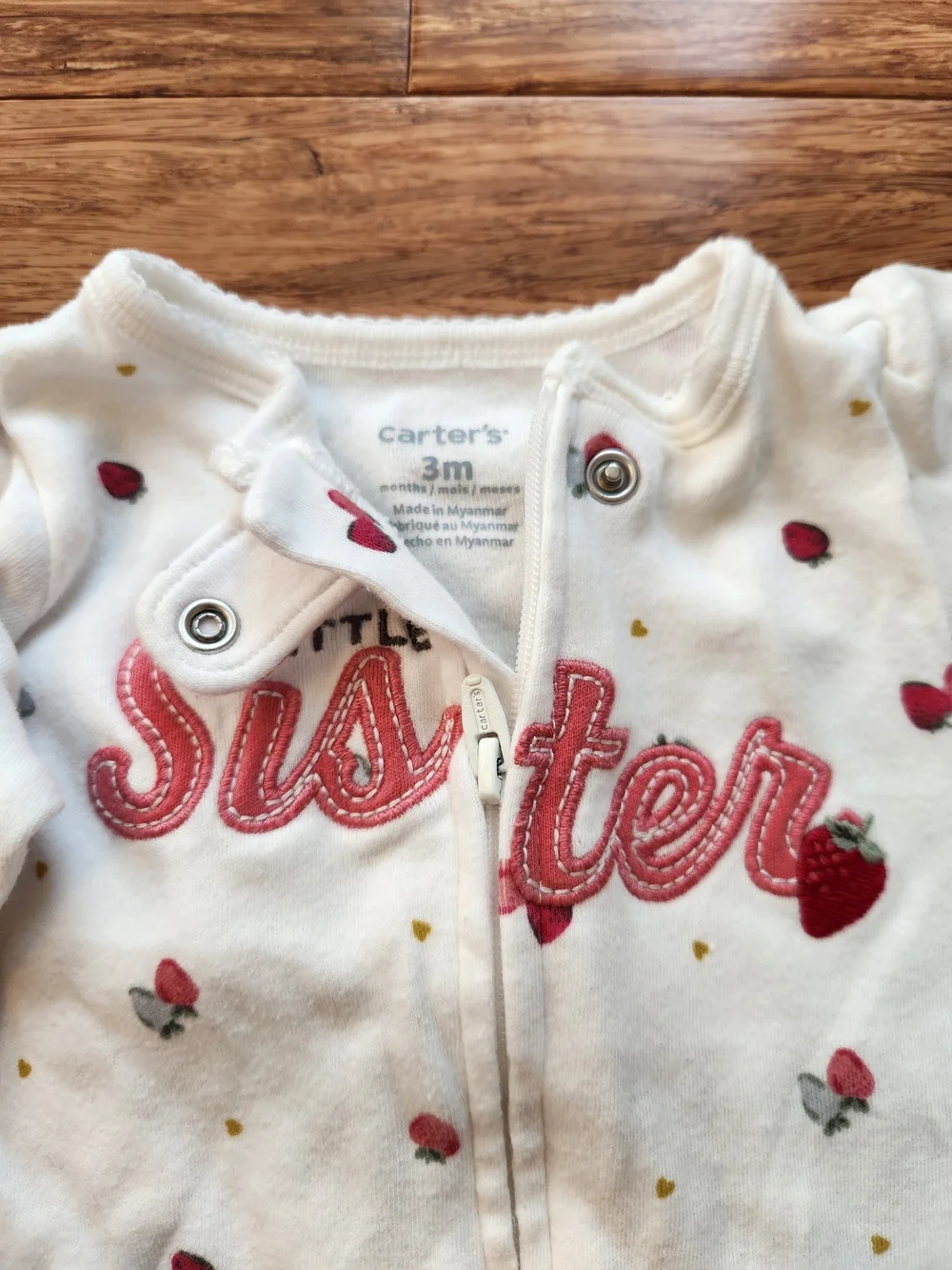 4 Carters Girls LITTLE SISTER Footed Sleepers And Bodysuit Pajamas, 0-24 Months